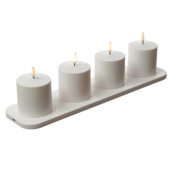 LED Kerzen - 4 wiederaufladbare LED Kerzen mit Ladestation - 6,8cm x 6,8cm - Timer - Innen/Außen