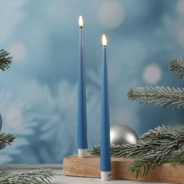 LED Stabkerzen ELLA - Echtwachs - realistische 3D Flamme - H: 28cm - eisblau - 2 Stück