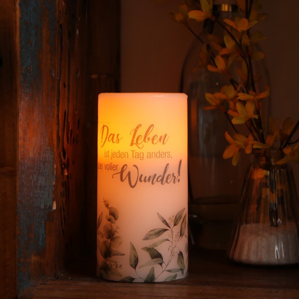 LED Kerze mit Blumenmotiv und Zitat - Echtwachs - orange flackernde LED - H: 15cm - D: 7,5cm - Innen
