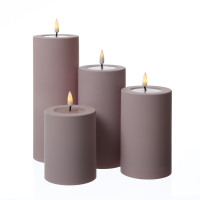 Vorschau: LED Stumpenkerze MIA - Kunststoff - 3D Flamme - H: 10cm - D: 7,5cm - für Außen - rosa Vorschau: LED Stumpenkerze MIA - Kunststoff - 3D Flamme - H: 10cm - D: 7,5cm - für Außen - rosa