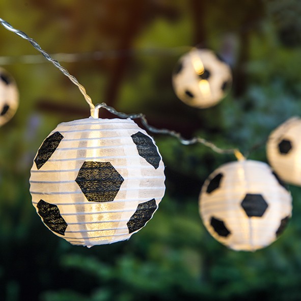 LED Solar Lichterkette Fußball - 10 Lampions - 5,10m - Dauer + Blinklicht