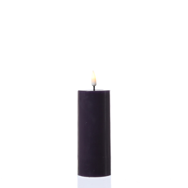 LED Stumpenkerze MIA - Echtwachs - realistische 3D Flamme - H: 12,5cm - D: 5cm - dunkellila