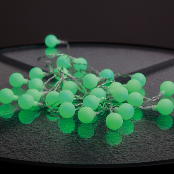 LED Lichterkette BERRY - 50 grüne, opale LED - L: 7,35m - transparentes Kabel - Outdoor