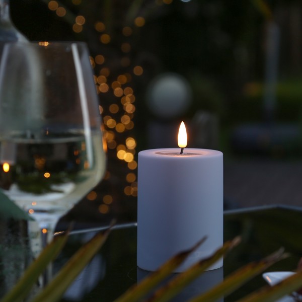 LED Stumpenkerze MIA - Kunststoff - realistische 3D Flamme - H: 10cm - outdoor - pastellrot